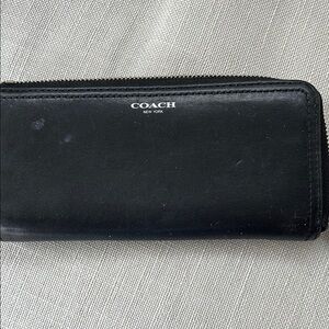 COACH Black Leather Zip Wallet